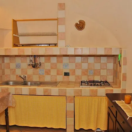 Trulli Cicerone * Чистернино